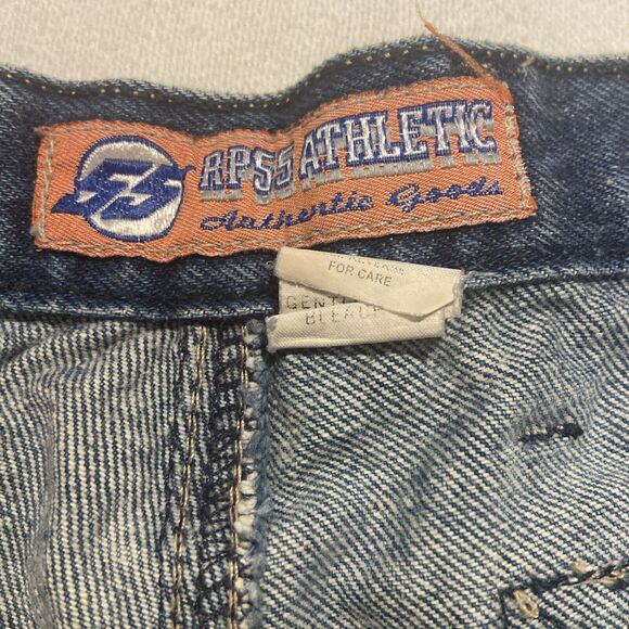 Vintage Retro Reynolds & Perry RP55 Jeans 42” Blue Distressed Denim Cargo Shorts - Picture 3 of 16